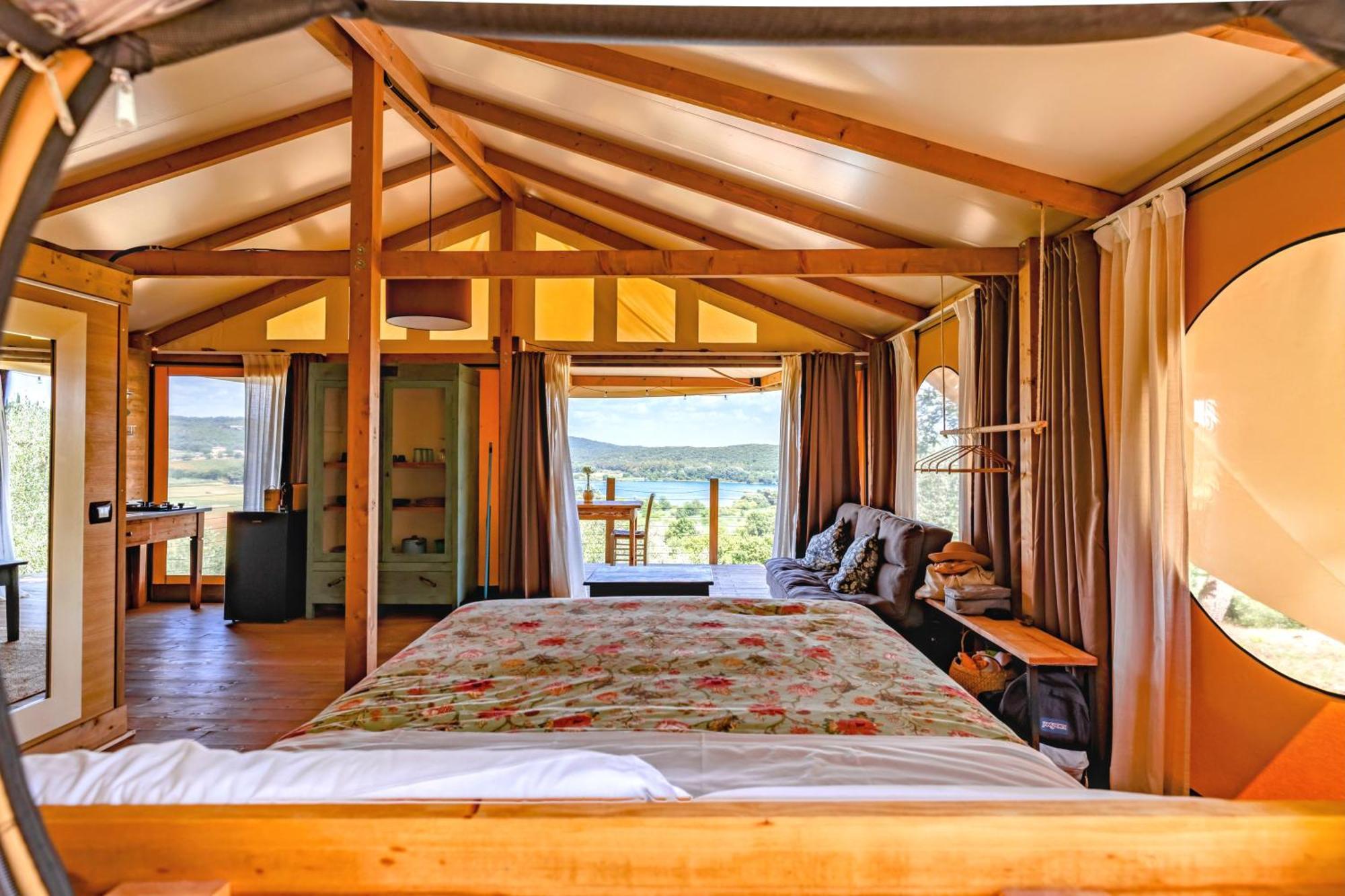 ホテル Glamping Stregaia マッサ・マリッティマ エクステリア 写真